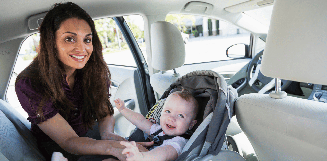  can you feed baby in the car