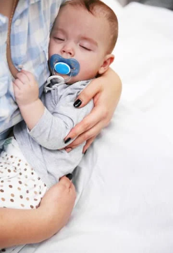 The Benefits of Using a Pacifier for Newborn Sleep